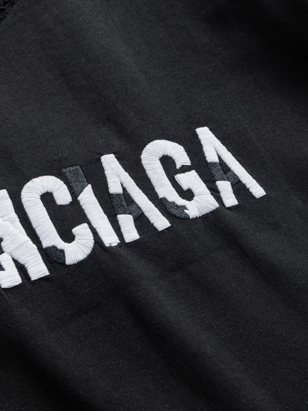 P100✨🔥 [BALENCIAGA] 2026FW short-sleeved T-shirt Premium 26s double yarn 300g fabric embroidery fraying process Color: Black White Red Size: S M L XL 2XL